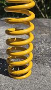 Prodám pružinu Ohlins 388 lb/in x 75 mm