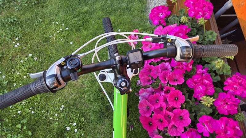Dětské kolo 24" Superior RACER XC 24 "edice" ŠKODA AUTO minimálně použité jako NOVÉ. 
