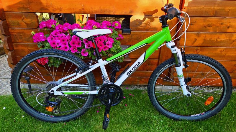 Dětské kolo 24" Superior RACER XC 24 "edice" ŠKODA AUTO minimálně použité jako NOVÉ. 
