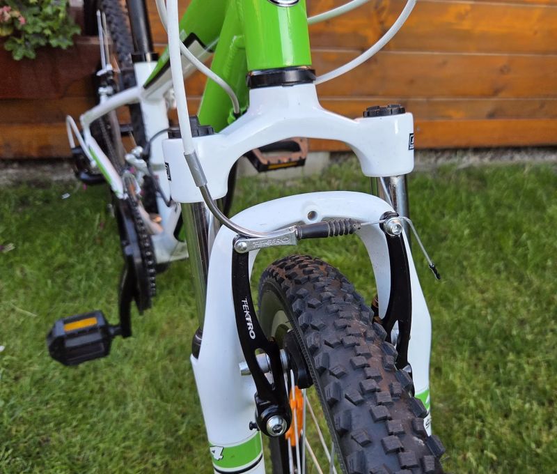 Dětské kolo 24" Superior RACER XC 24 "edice" ŠKODA AUTO minimálně použité jako NOVÉ. 