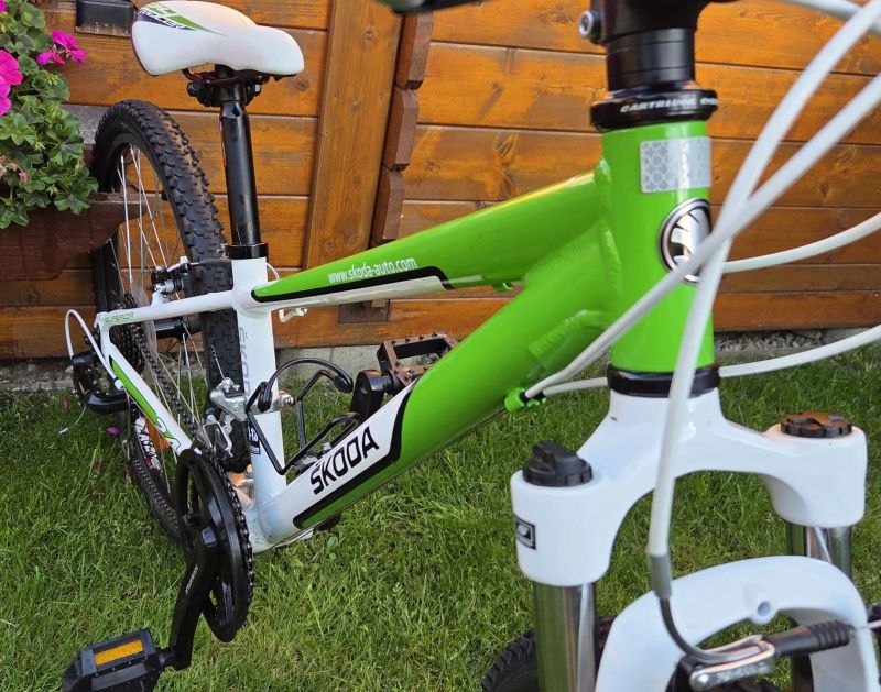 Dětské kolo 24" Superior RACER XC 24 "edice" ŠKODA AUTO minimálně použité jako NOVÉ. 