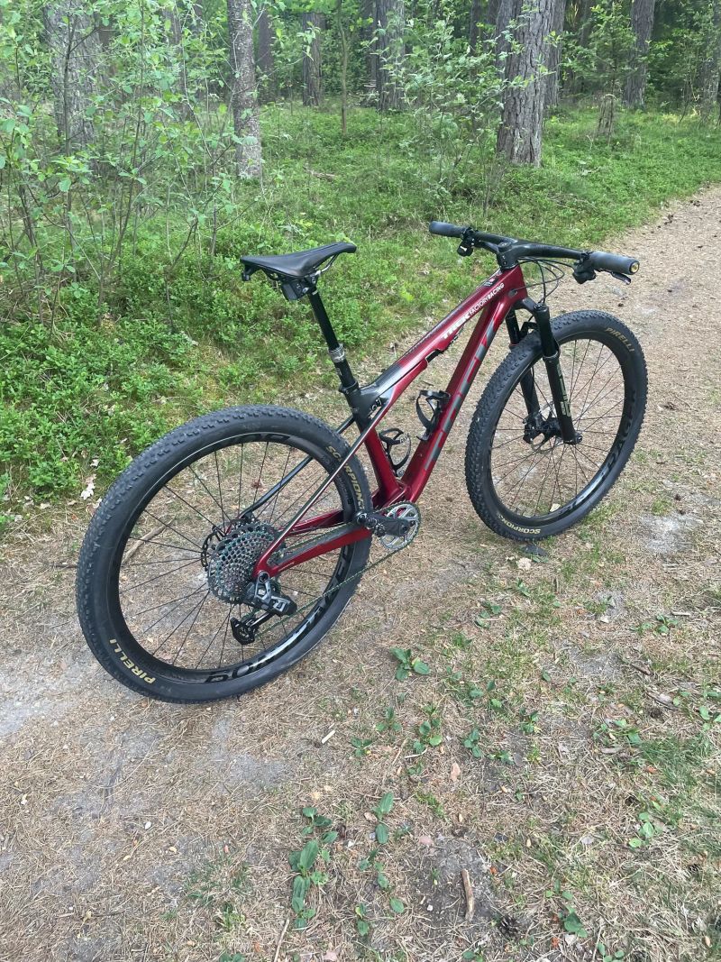 Trek SUPERCALIBER 9.7