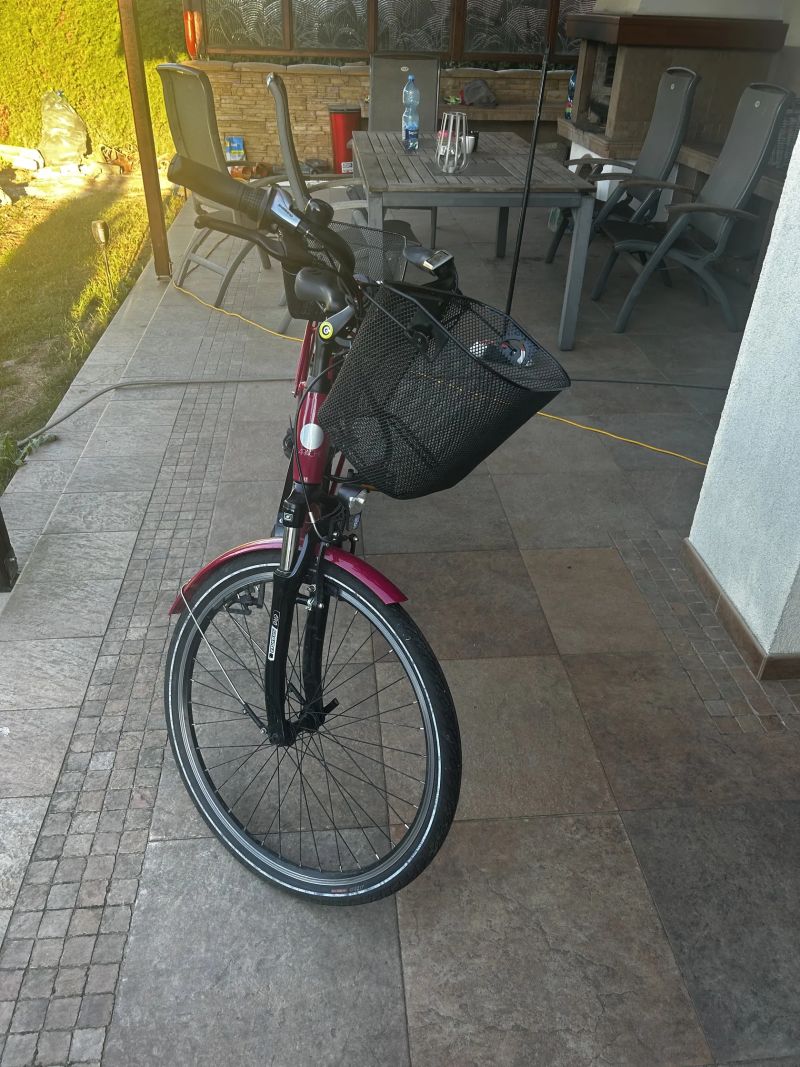 Městské elektrokolo Apache Wakita City 26" (2021) – Skvělý stav, najeto jen 984 km