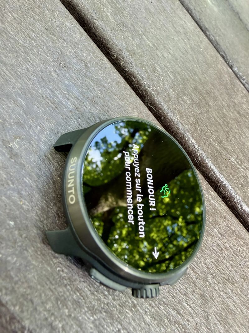Suunto Race 2 Titanium Black, top stav, řemínek navíc 