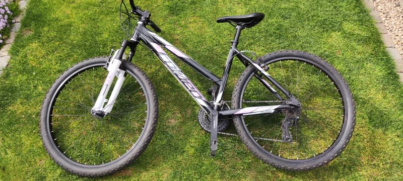 Dětské juniorské horské jízdní kolo 26", rám 17.5"