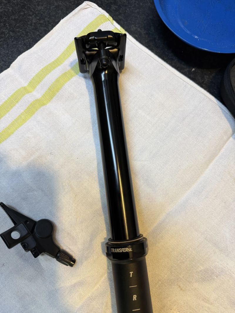 SEDLOVKA FOX TRANSFER SL 31.6mm PERFORMANCE ELITE 150mm 