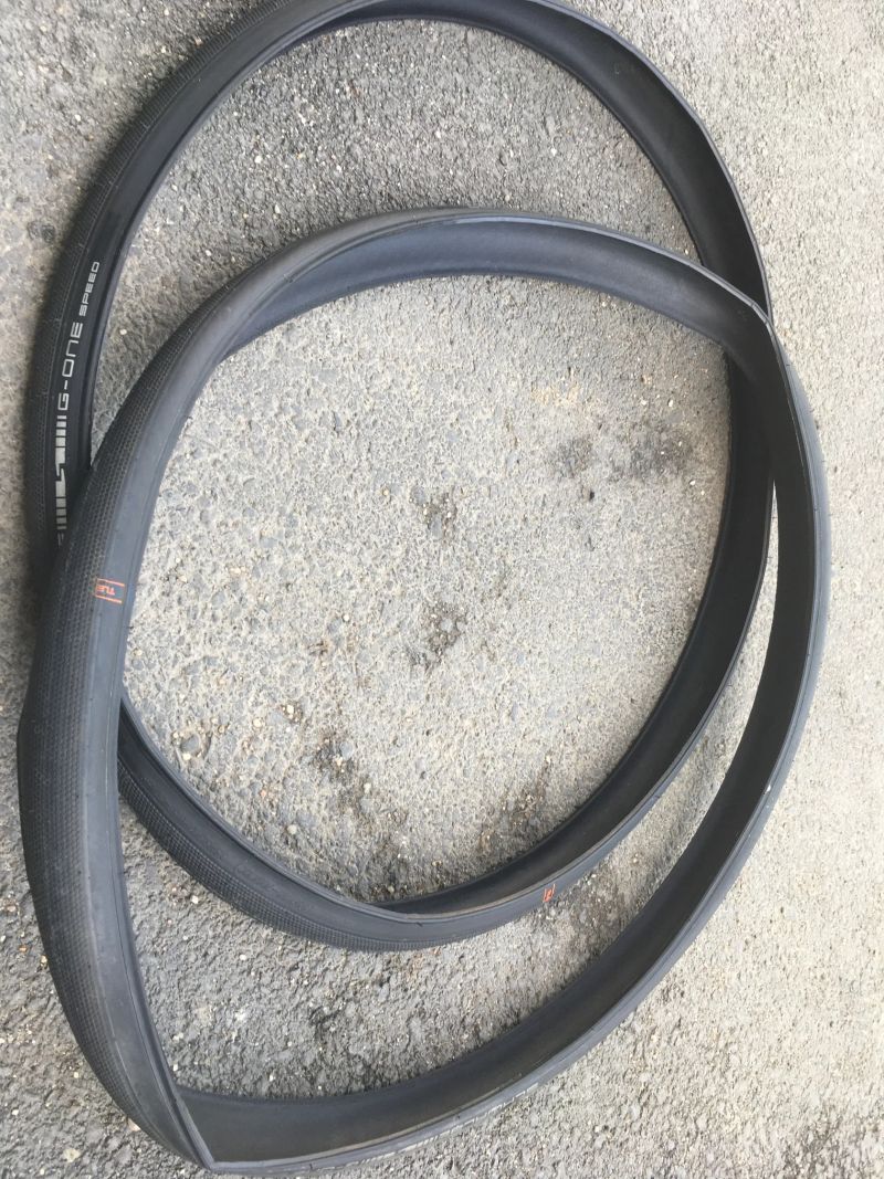 Schwalbe G-one speed TLE pláště 700X30C