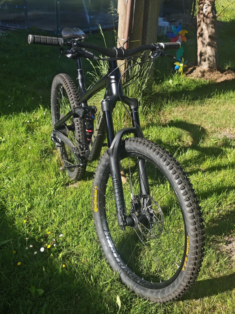 Trek Remedy 8 M/L Black