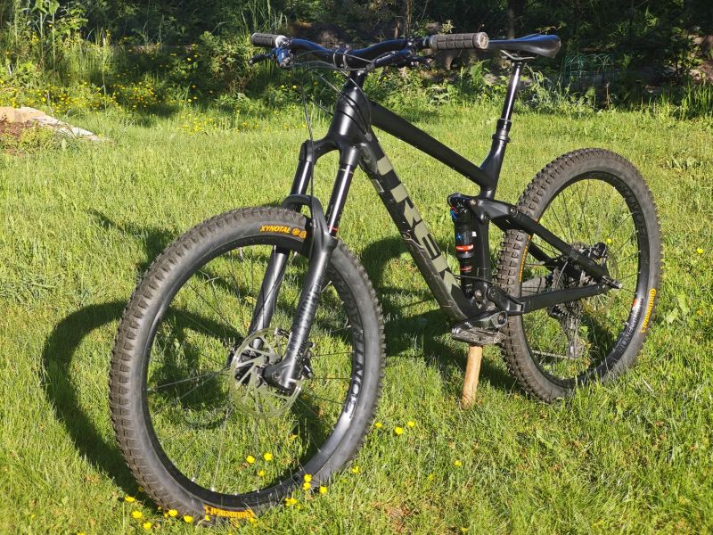 Trek Remedy 8 M/L Black