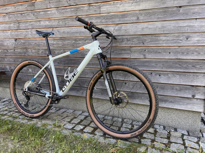 Cube reaction c62 pro velikost XL