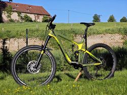 Giant Reign 1 carbon