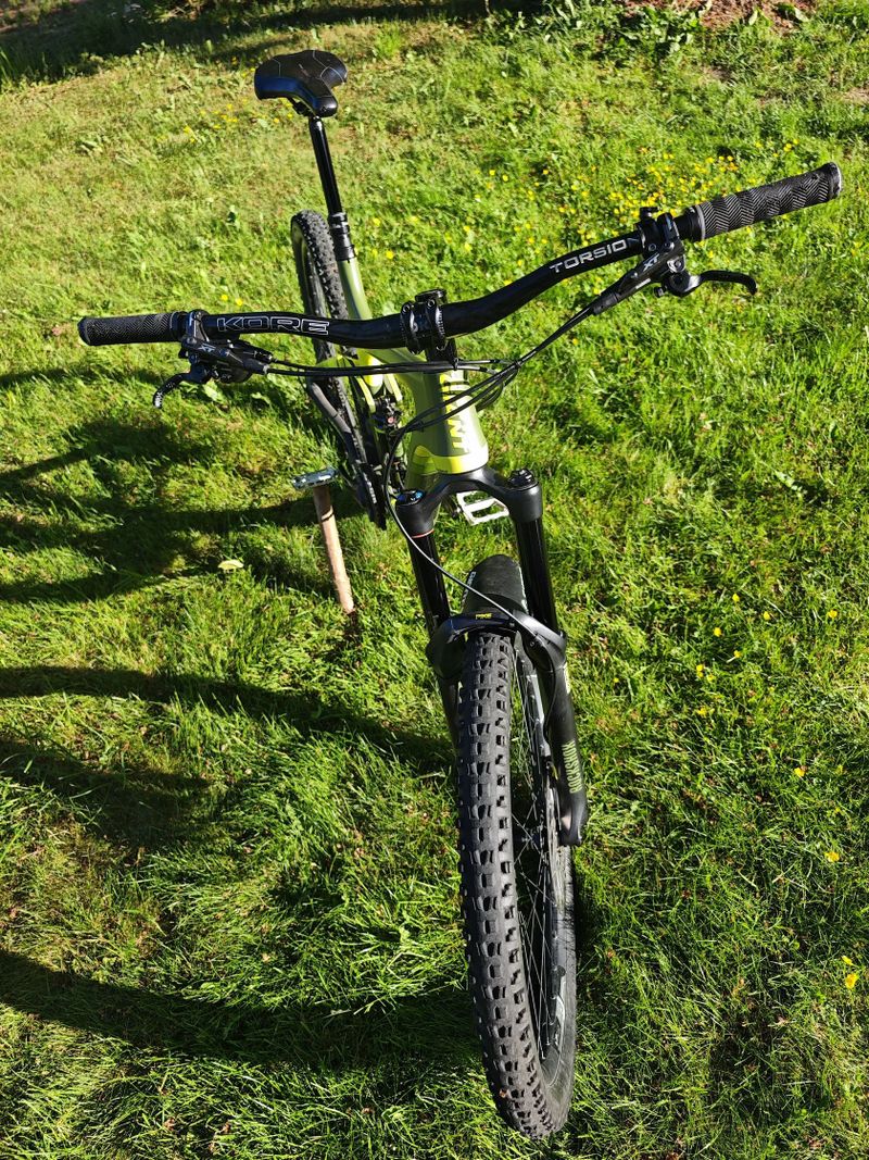 Giant Reign 1 carbon