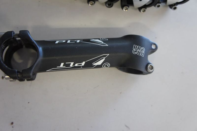 Představce PRO VIBE 7S a Carbon
