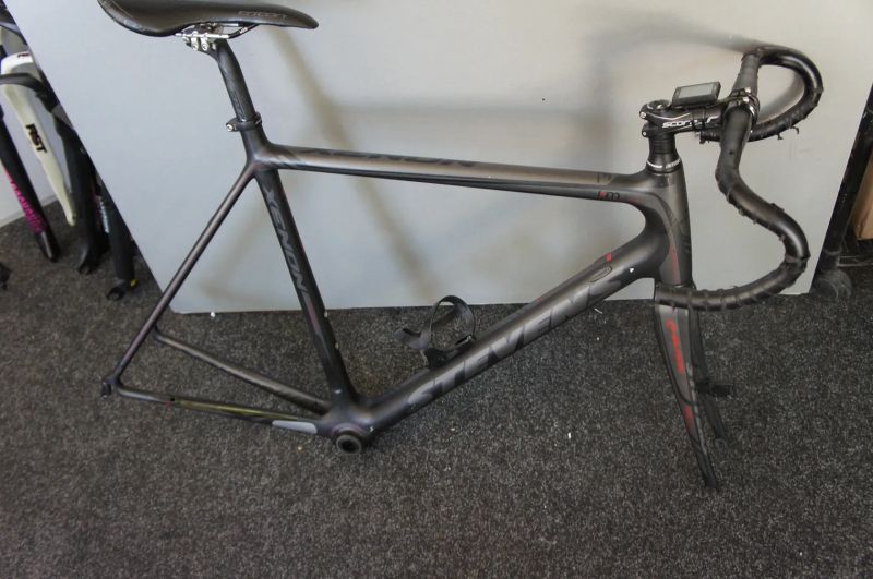 Stevens XENON 56cm
