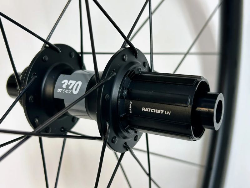 Specialized Roval Terra C karbonová zapletená kola 