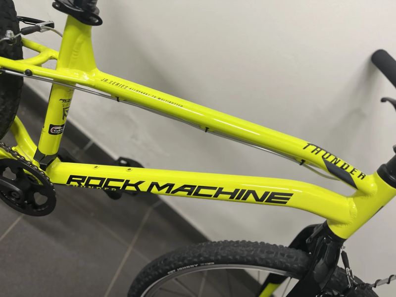 Rock Machine Thunder 24