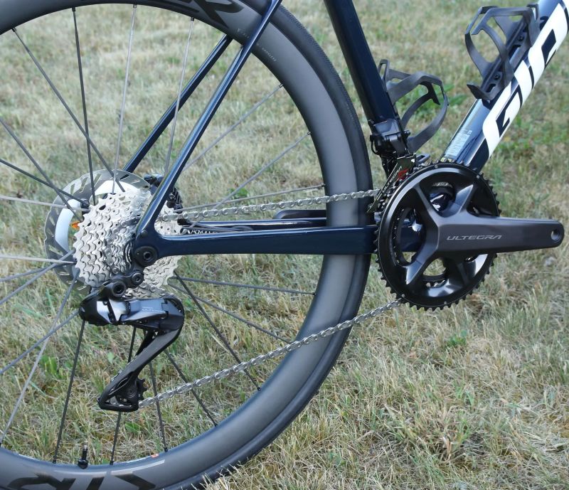 GIANT Defy Advanced Pro 0 Di2 2026 – špičkové endurance silniční kolo - NOVÉ