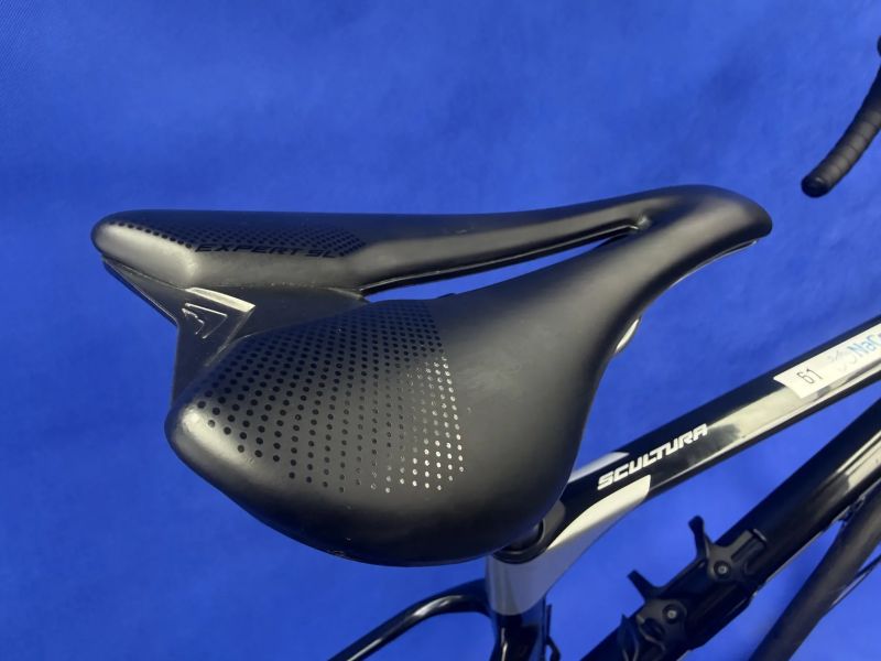 Merida Scultura 6000 Di2 elektrické řaz. 2x12 - kolo číslo 61. vel. M (54cm) pro postavy 175 - 182cm