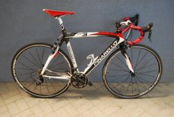 Karbonové silniční kolo Pinarello 53CM