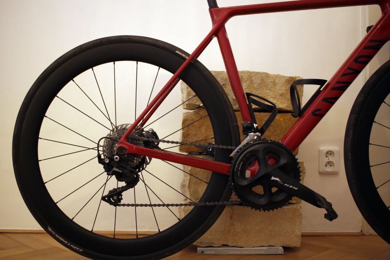Canyon Ultimate CF SL 7 