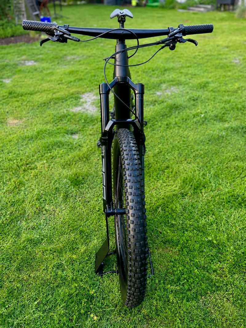 Specialized Turbo Levo FSR - nový lak a chip na 35km