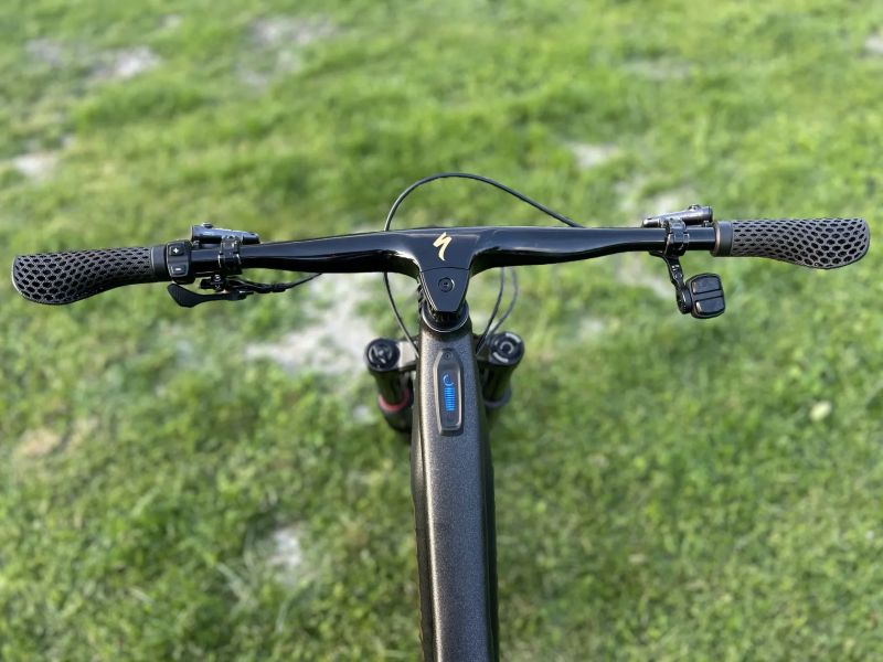 Specialized Turbo Levo FSR - nový lak a chip na 35km