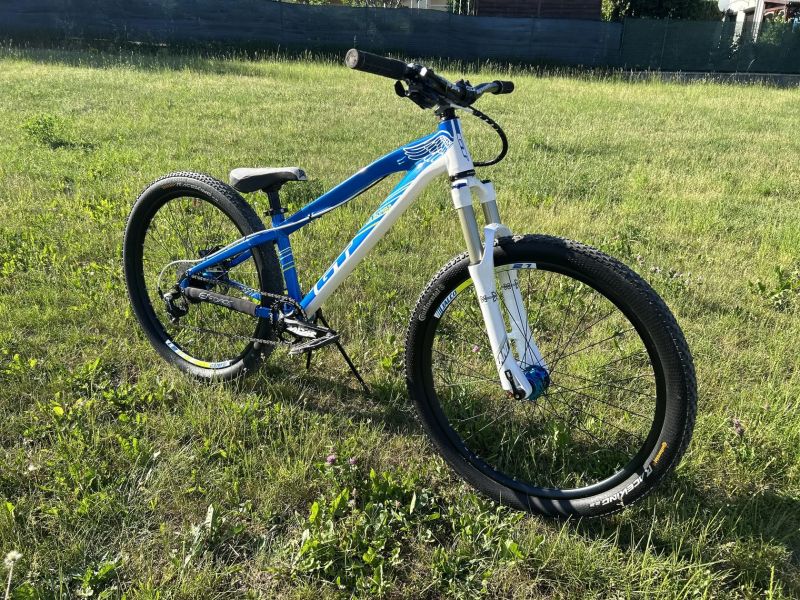 GT La Bomba 2.0 / 4cross / Dirt jump / Slopestyle / Pumptrack