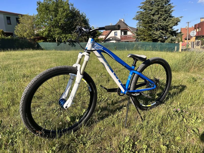 GT La Bomba 2.0 / 4cross / Dirt jump / Slopestyle / Pumptrack