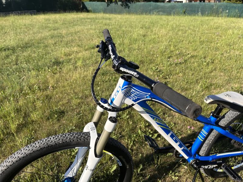 GT La Bomba 2.0 / 4cross / Dirt jump / Slopestyle / Pumptrack