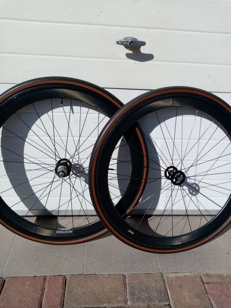 Specialized Tarmac PRO, full Carbon, Sram Red/Force, jen 6.3 kg, vel. 54 
