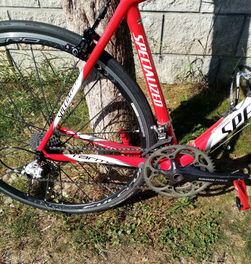 Specialized Tarmac PRO, full Carbon, Sram Red/Force, jen 6.3 kg, vel. 54 