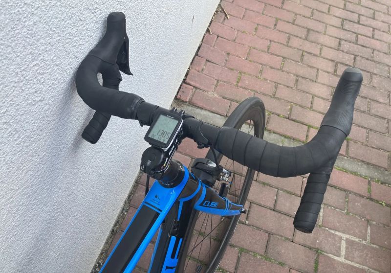 Zánovní Cube Agree Carbon, 56 cm, Ultegra DI2 12 speed elektrika, DT Swiss 350 FFWD carbon