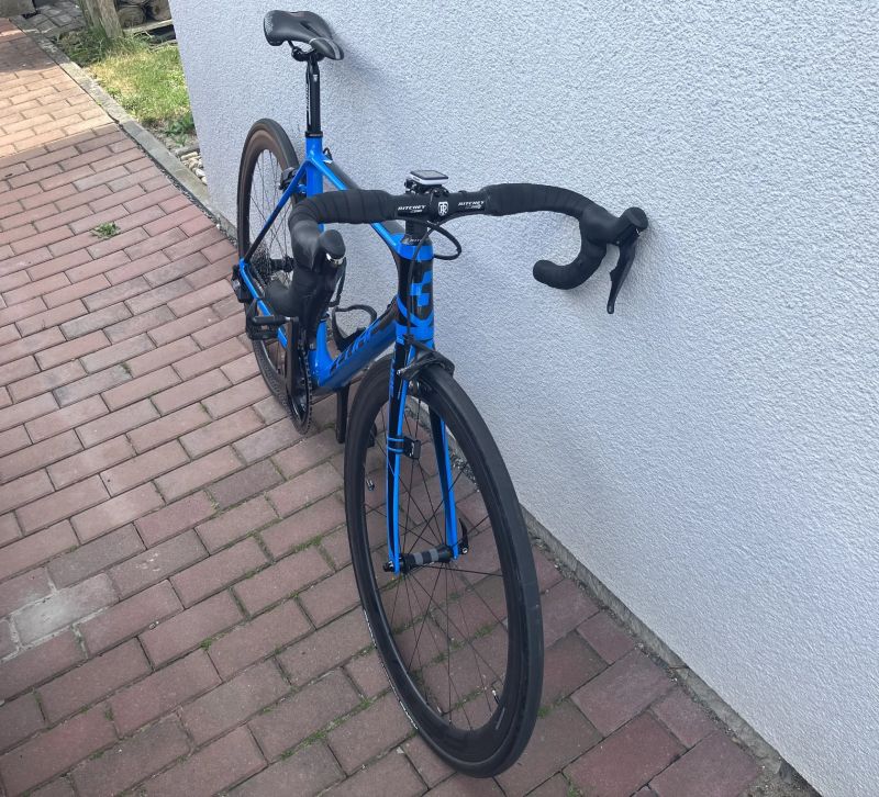 Zánovní Cube Agree Carbon, 56 cm, Ultegra DI2 12 speed elektrika, DT Swiss 350 FFWD carbon