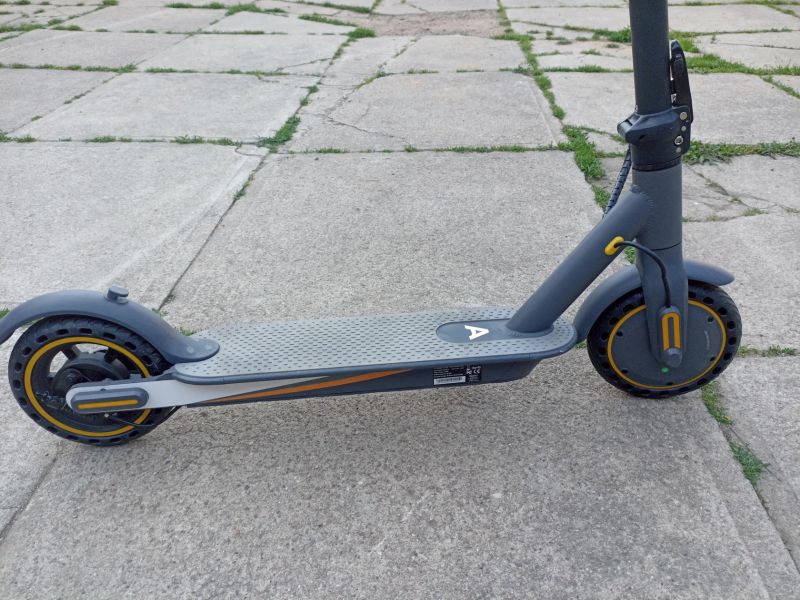Nová koloběžka AEIRUM T350 PRO