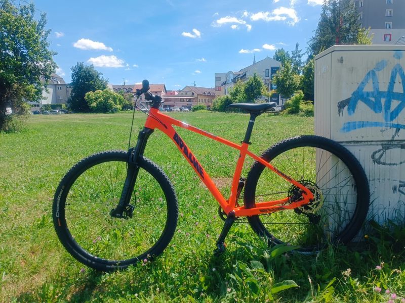 Apache 29" téměř nové 1x12speed