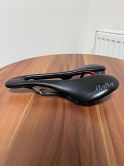 Selle Italia SLR Boost Superflow L3 Carbon 