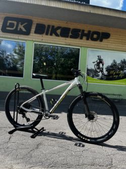 Scott Scale 710