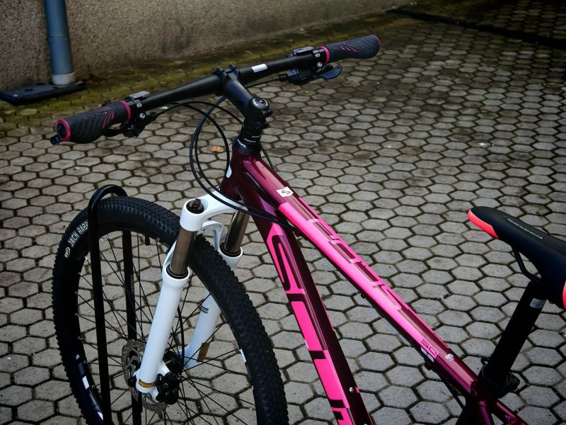 Scud Okin 29