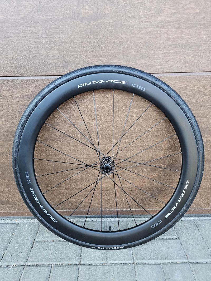 Shimano DURA-ACE C50 - WH-R9270 zapletená kola + pláště Pirelli Cinturato