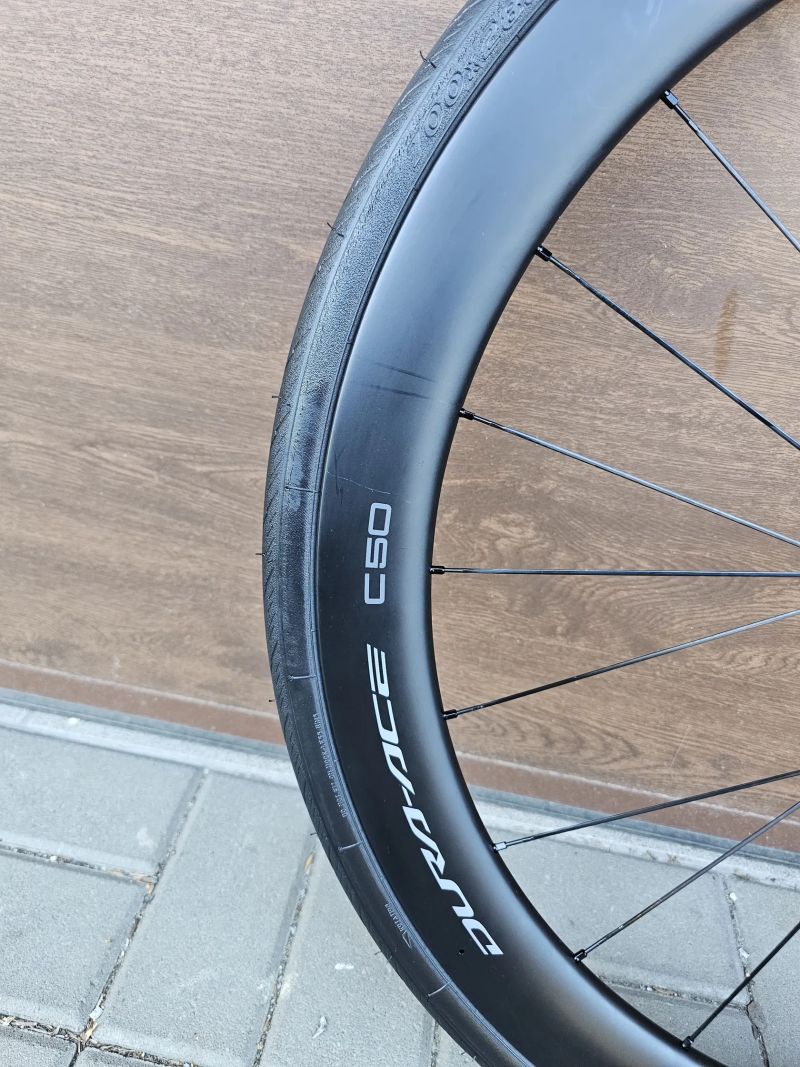 Shimano DURA-ACE C50 - WH-R9270 zapletená kola + pláště Pirelli Cinturato