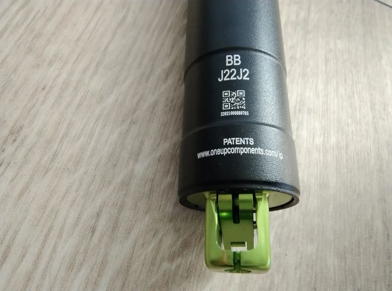 OneUp Dropper Post V2 – 30.9 mm / 240 mm