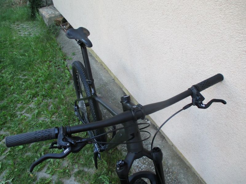 Nové lehké 29" kolo MRX ER25 V219,5", vidlice Manitou Machete air, Shimano SLX 1x12, BOOST pevné osy