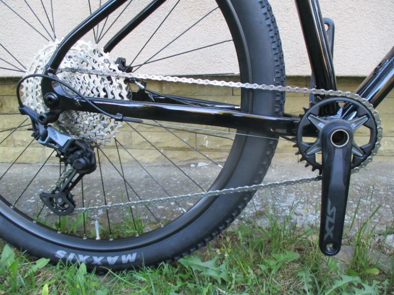 Nové lehké 29" kolo MRX ER25 V219,5", vidlice Manitou Machete air, Shimano SLX 1x12, BOOST pevné osy