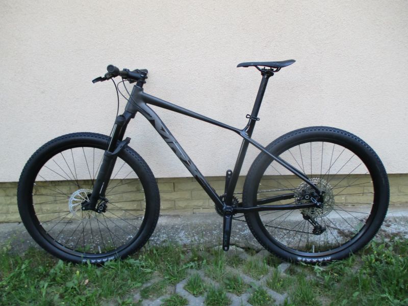 Nové lehké 29" kolo MRX ER25 V219,5", vidlice Manitou Machete air, Shimano SLX 1x12, BOOST pevné osy