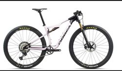 Oiz M-PRO TR