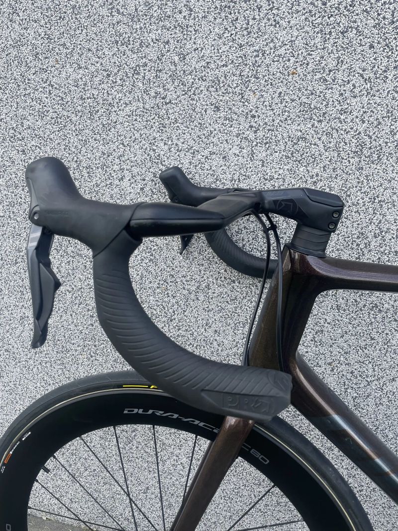 Giant TCR Advanced 2 (2023) – Ultegra Di2 12s, Carbon Upgrade, Dura-Ace C60 (Vel. XL/58) 