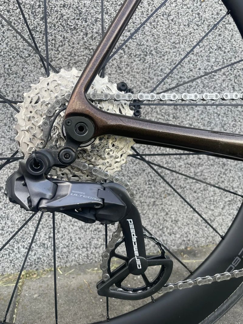 Giant TCR Advanced 2 (2023) – Ultegra Di2 12s, Carbon Upgrade, Dura-Ace C60 (Vel. XL/58) 