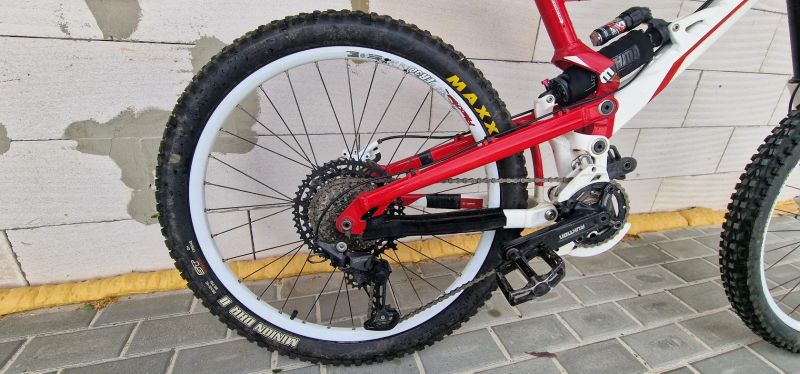 Mongoose Bootr