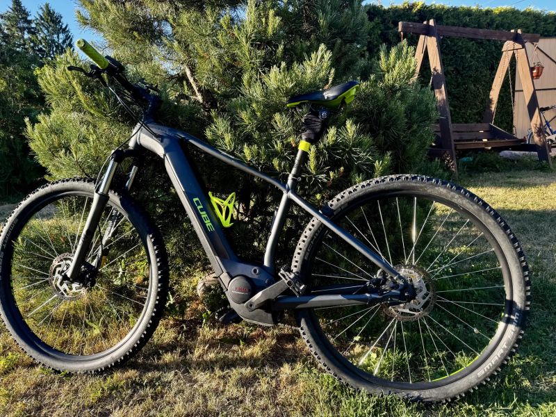 Cube Reaction Hybrid Performance 500