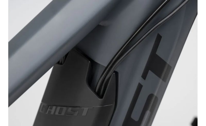 🔥🔥 SLEVA 75.000 -55% 🔥🔥 GHOST E-Riot AM AL 160/160 Universal B750 Grey/Black - XL